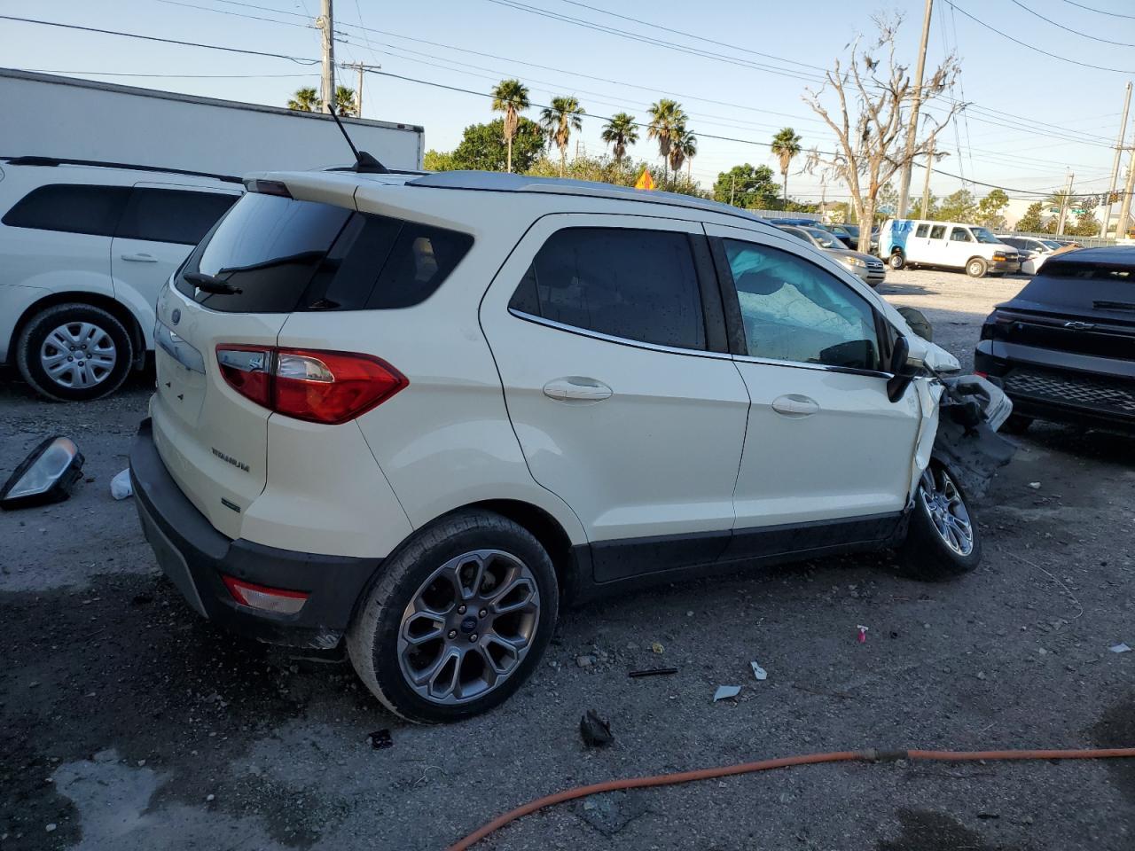 2019 Ford Ecosport Titanium - Image 3