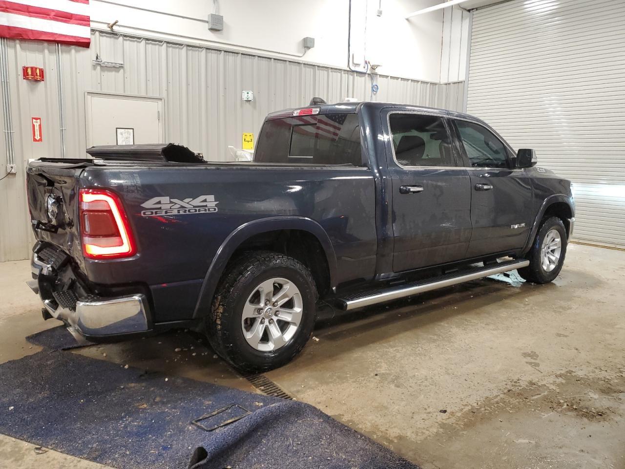 2019 Ram 1500 Laramie - Image 3