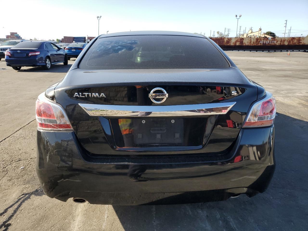 2015 Nissan Altima 2.5 - Фото 6