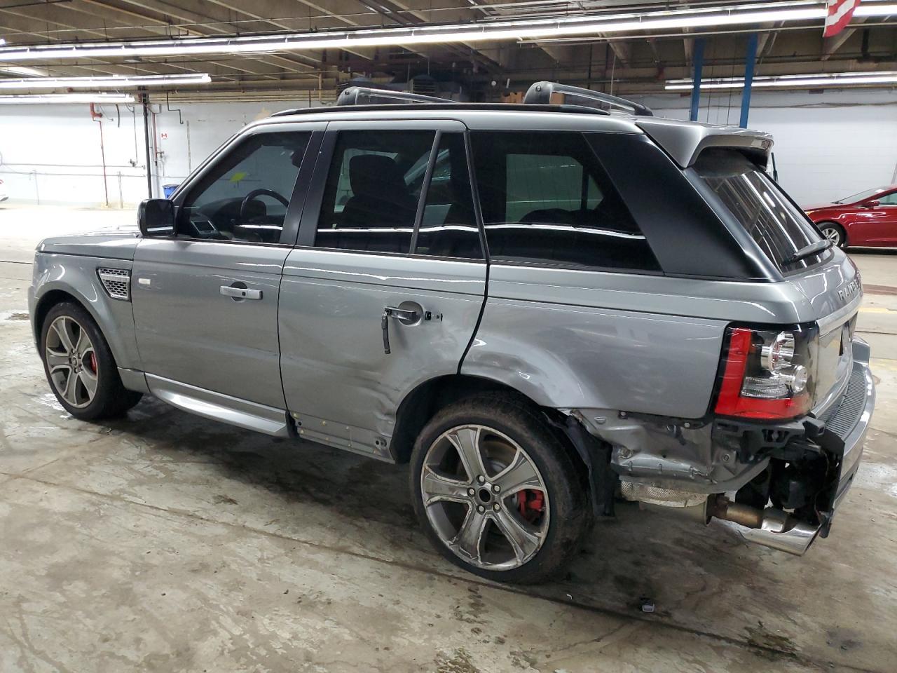 2013 Land Rover Range Rover Sport Autobiography - Image 2
