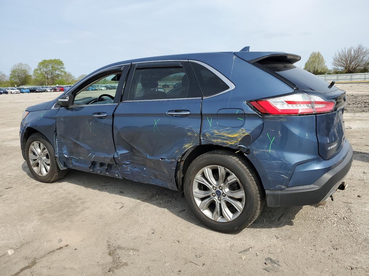 2019 Ford Edge Titanium - Фото 2