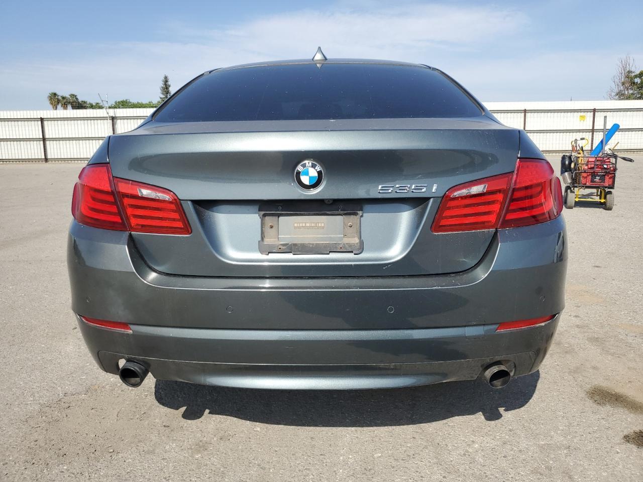 2011 BMW 535 Xi - Фото 6