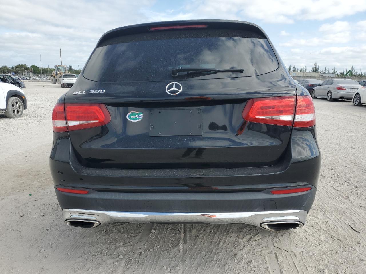 2017 Mercedes-Benz Glc 300 - Фото 6