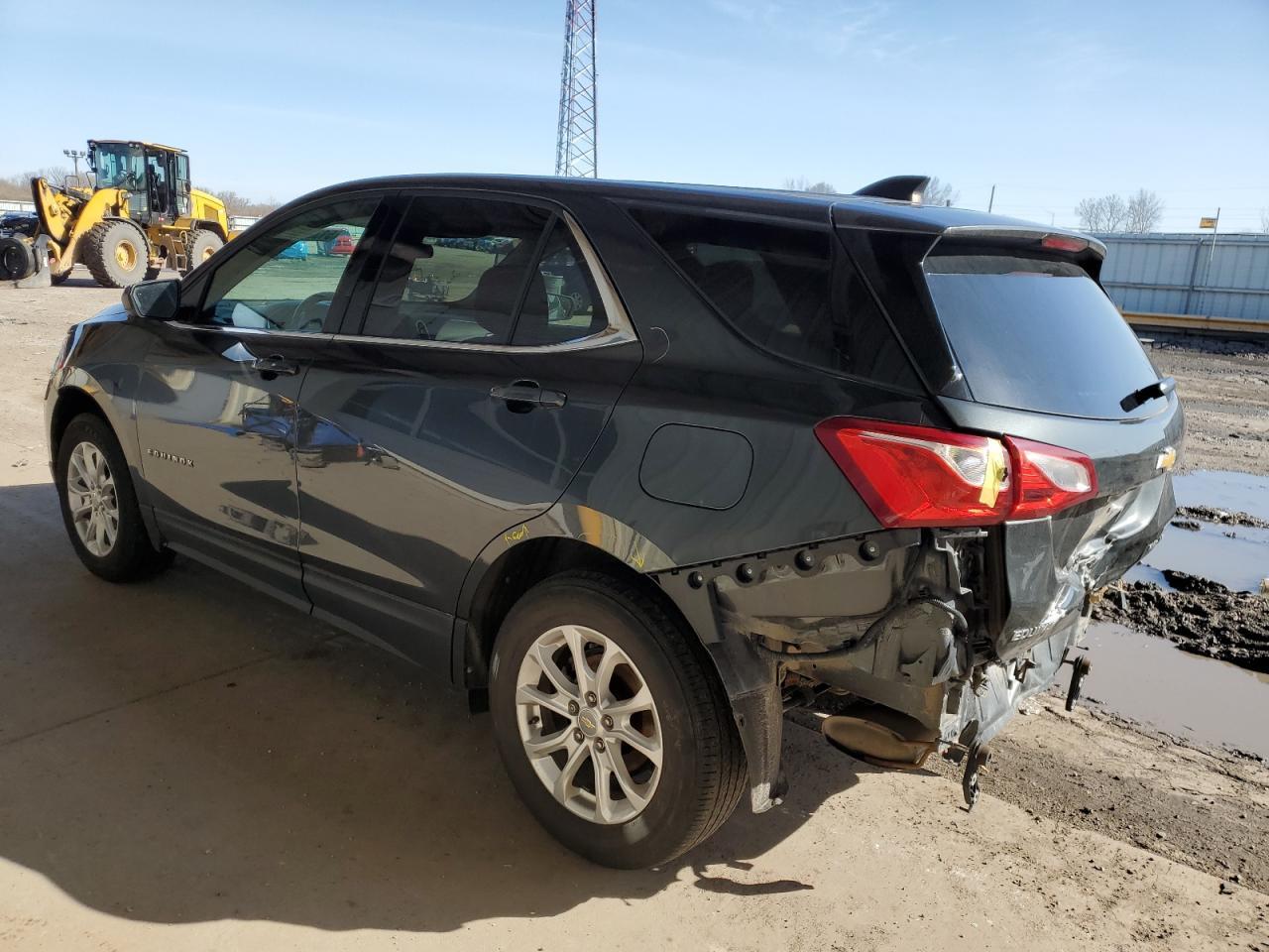 2020 Chevrolet Equinox Lt - Image 2