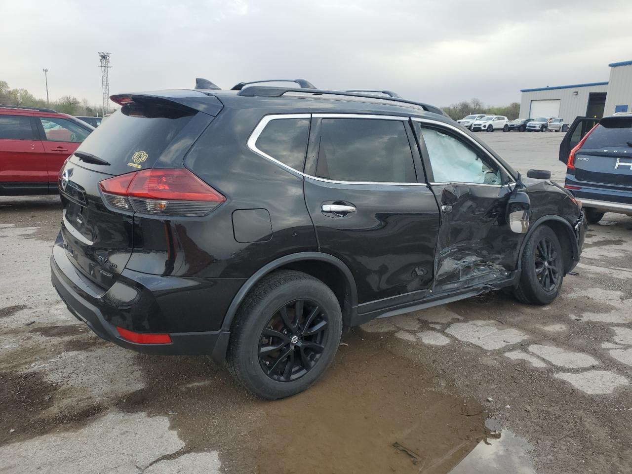 2018 Nissan Rogue S - Фото 3