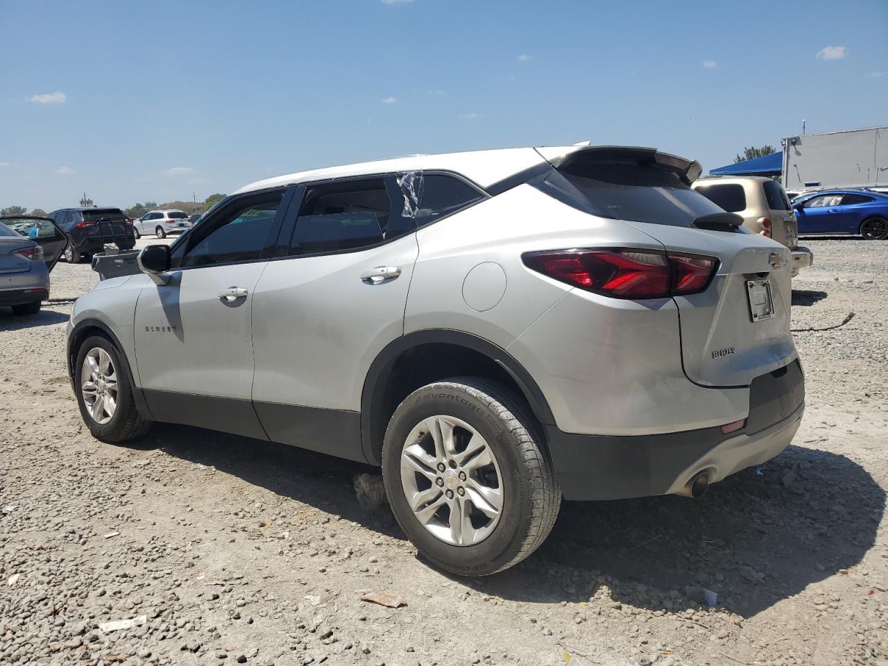 2021 Chevrolet Blazer 1Lt - Фото 2