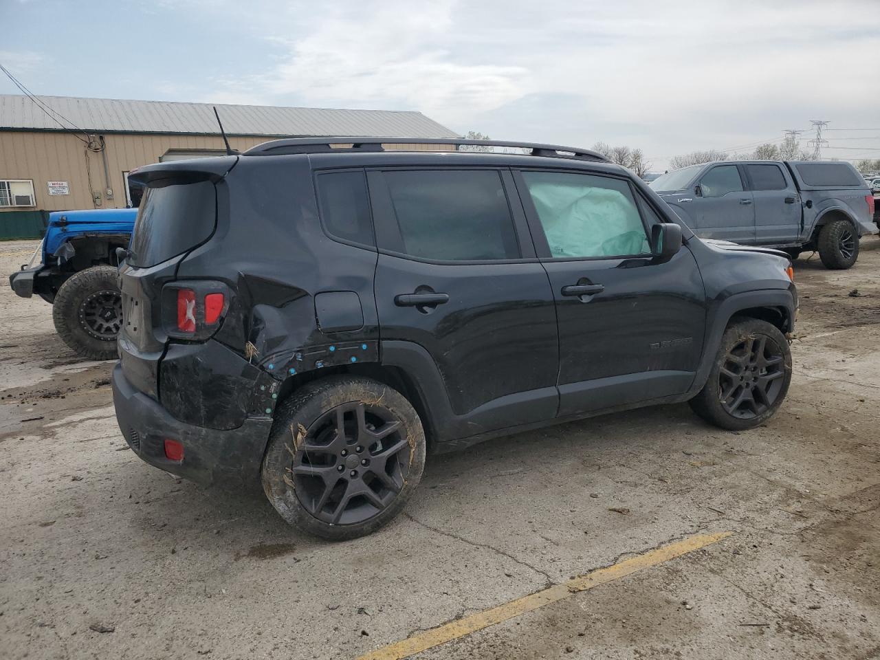 2021 Jeep Renegade Latitude - Image 3