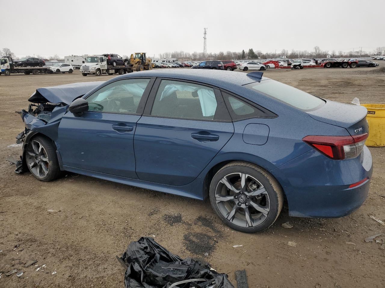 2025 Honda Civic Sport - Фото 2