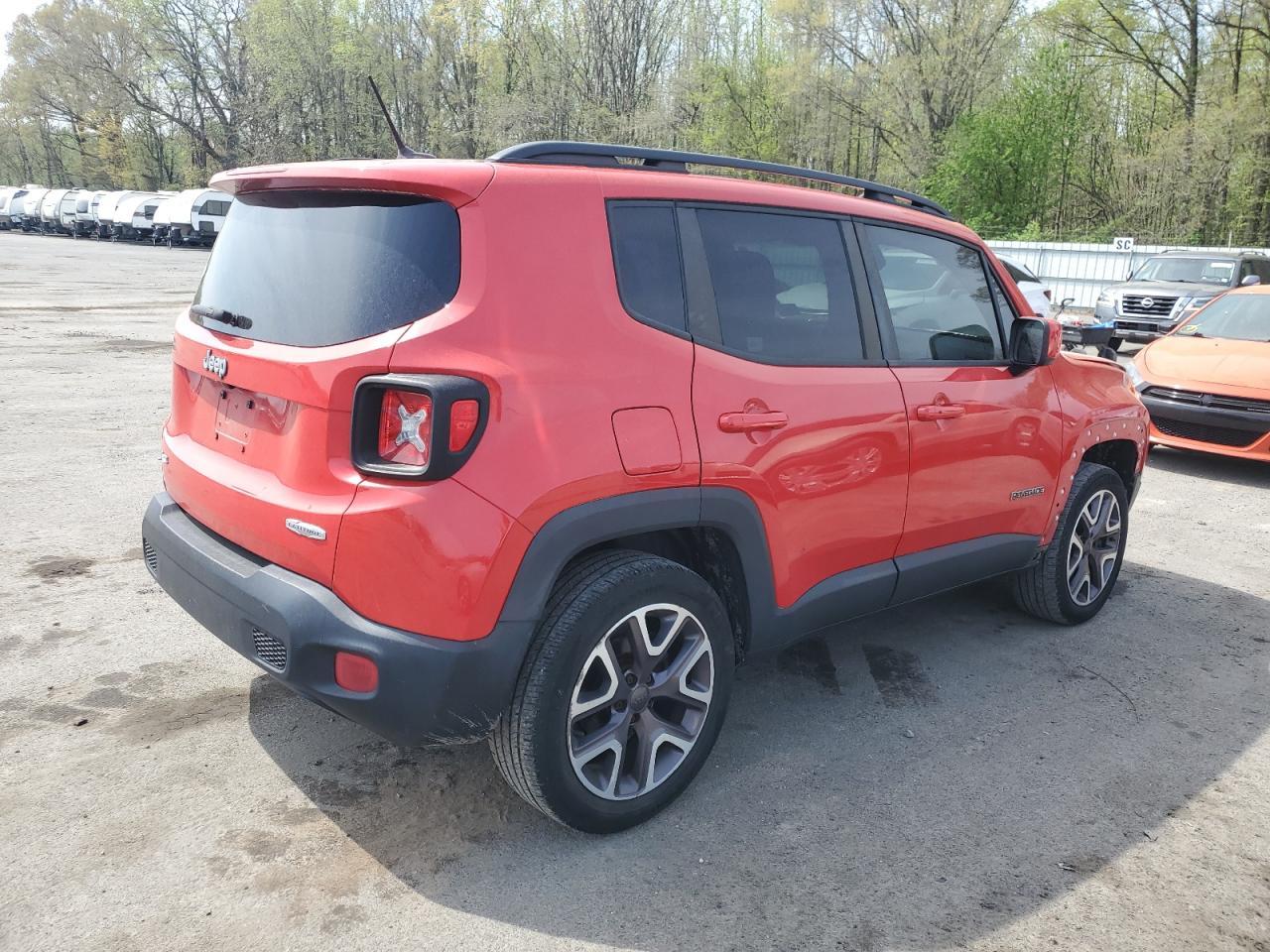 2015 Jeep Renegade Latitude - Фото 3