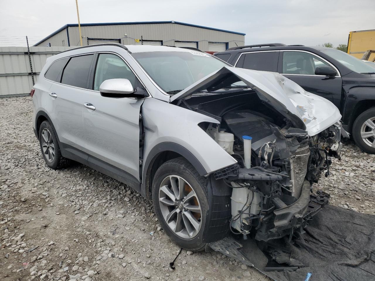 2017 Hyundai Santa Fe Se - Image 4