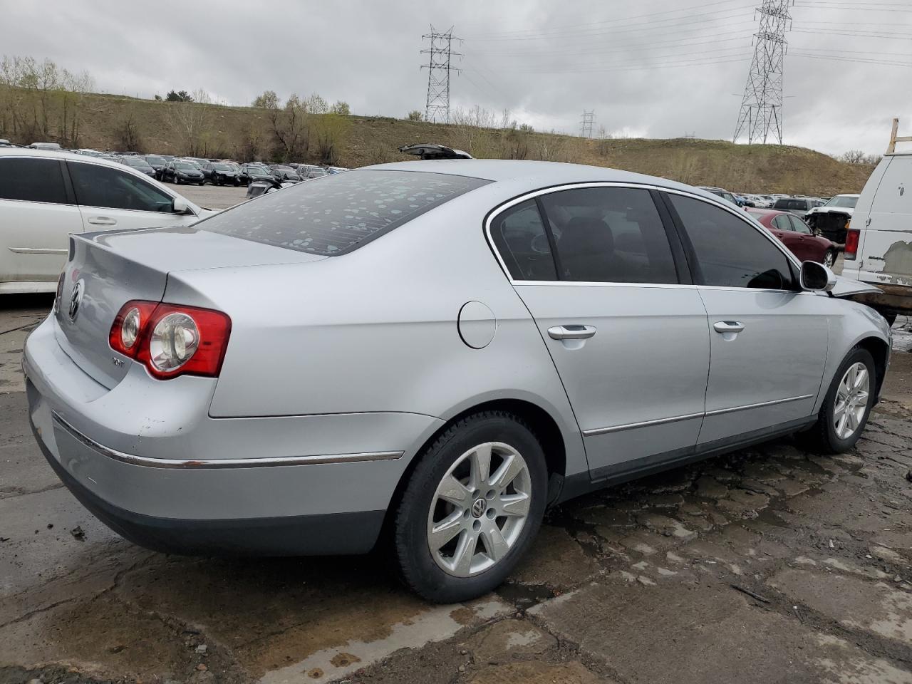 2007 Volkswagen Passat 2.0T - Фото 3