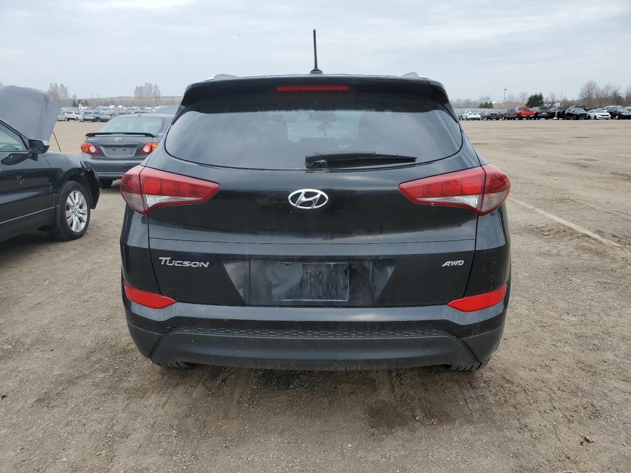 2017 Hyundai Tucson Limited - Image 6