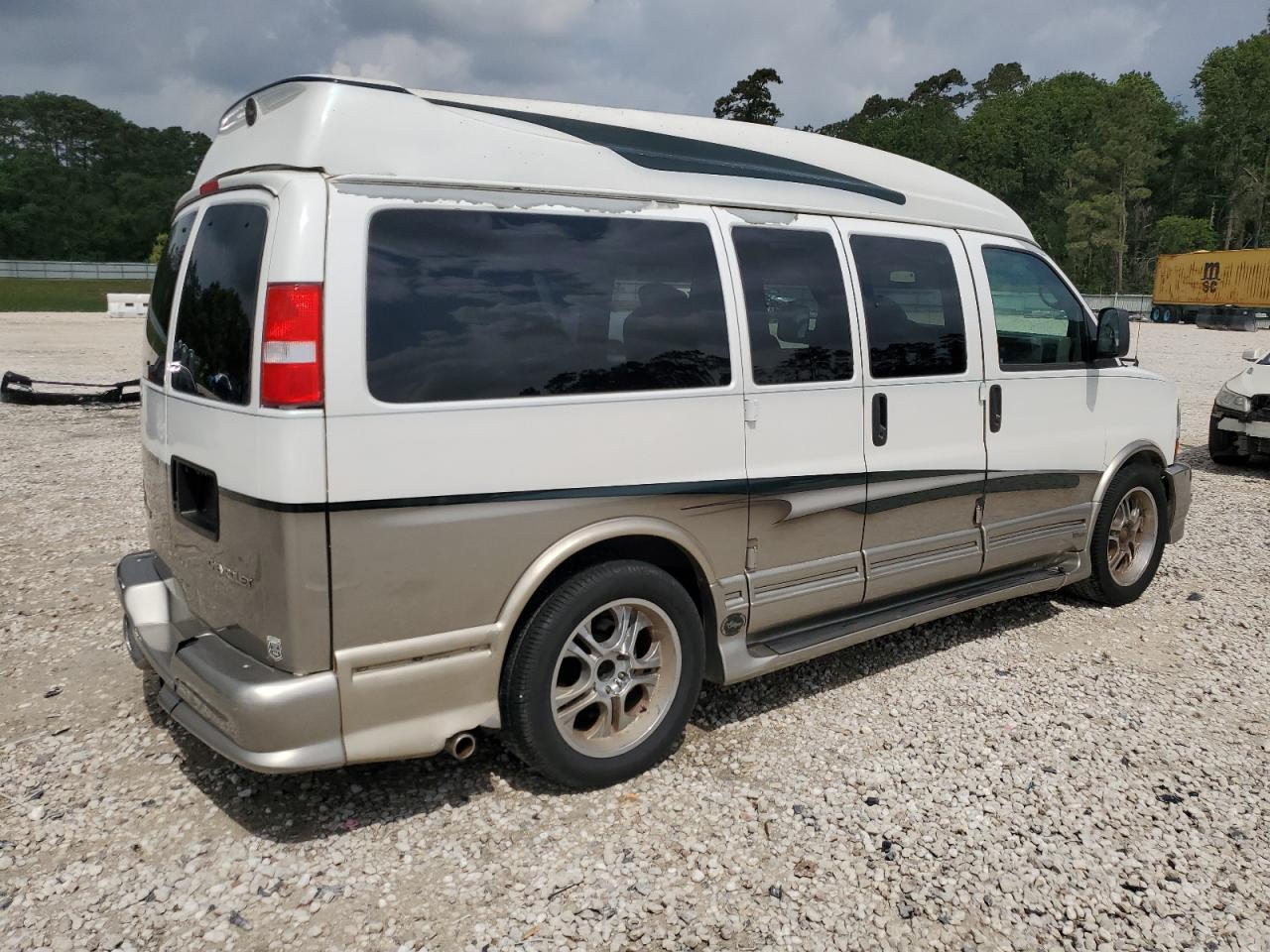 2005 Chevrolet Express G1500 - Фото 3