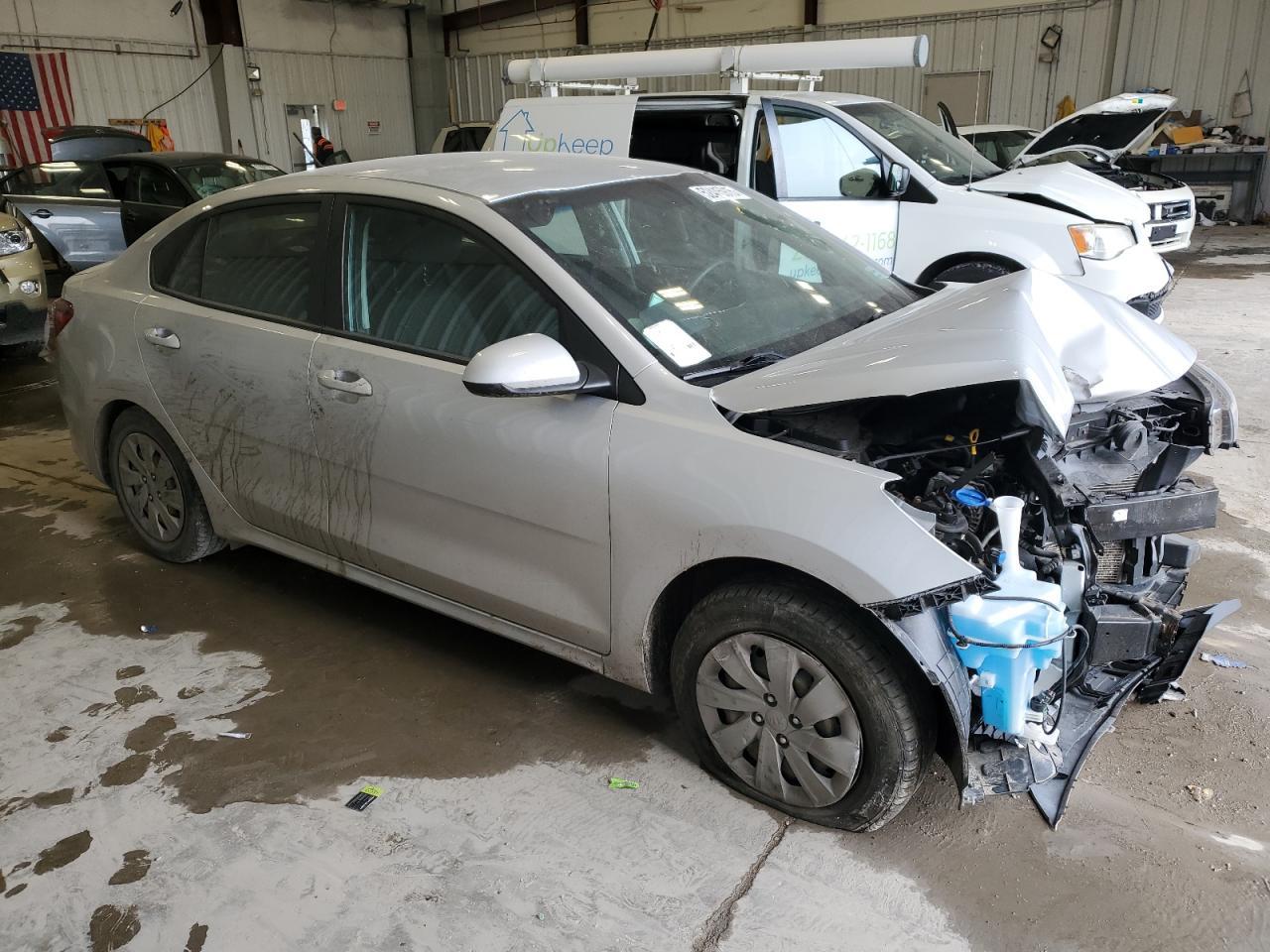 2019 Kia Rio S - Фото 4