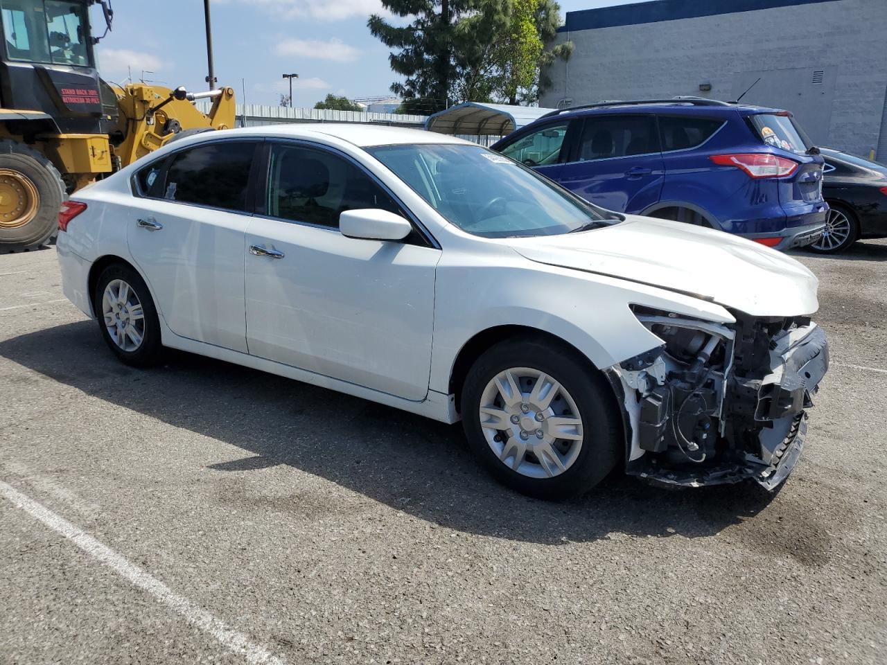 2016 Nissan Altima 2.5 - Фото 4
