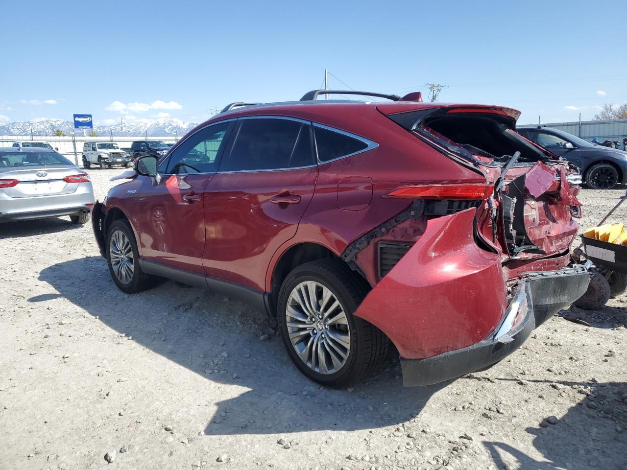 2021 Toyota Venza Le - Фото 2