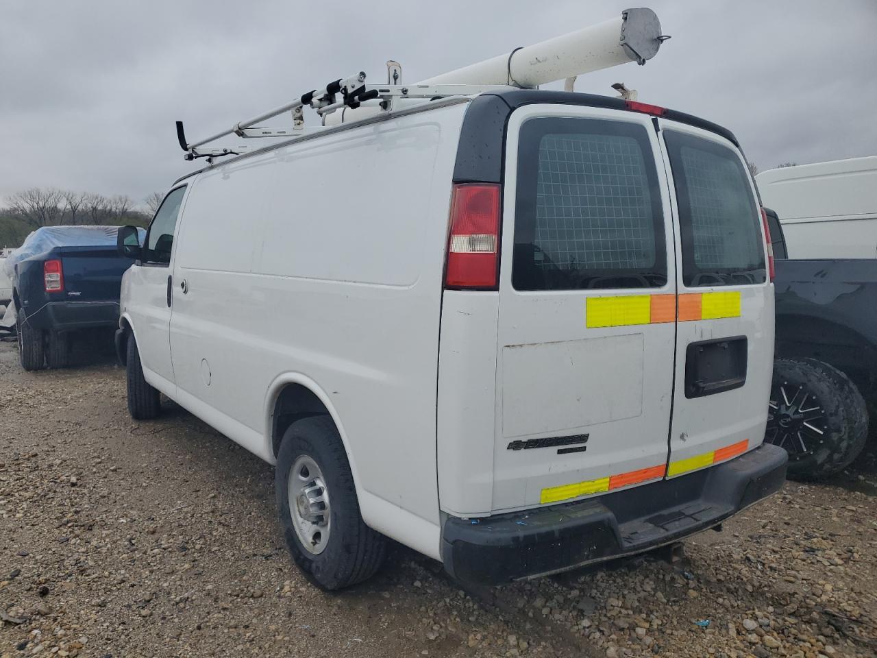 2013 Chevrolet Express G2500 - Image 2