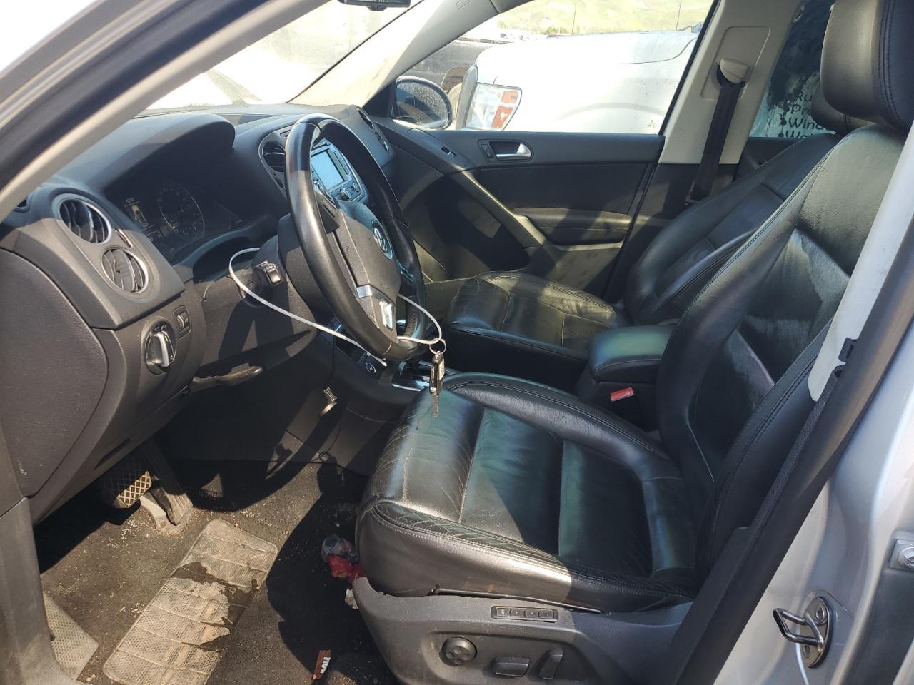 2011 Volkswagen Tiguan S - Фото 7
