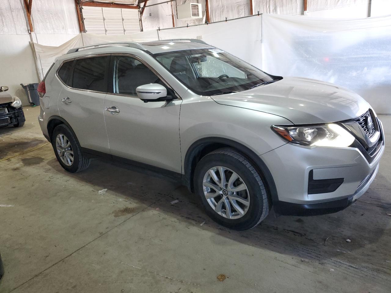 2018 Nissan Rogue S - Фото 4