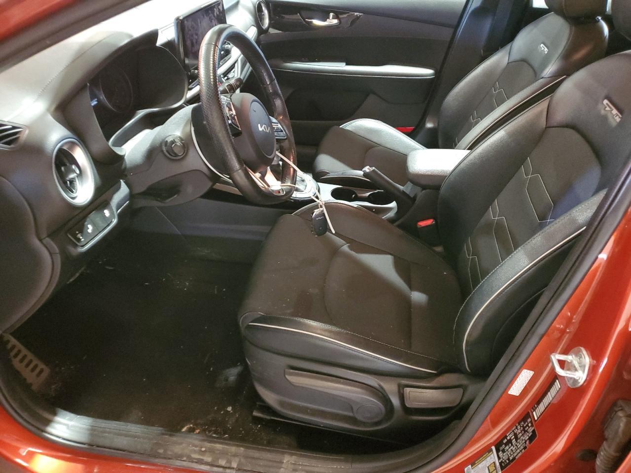 2022 Kia Forte Gt Line - Фото 7