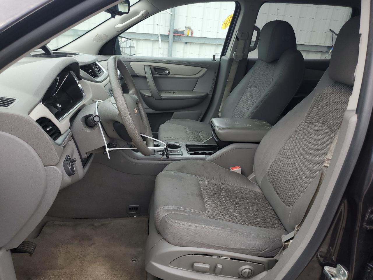 2017 Chevrolet Traverse Ls - Фото 7