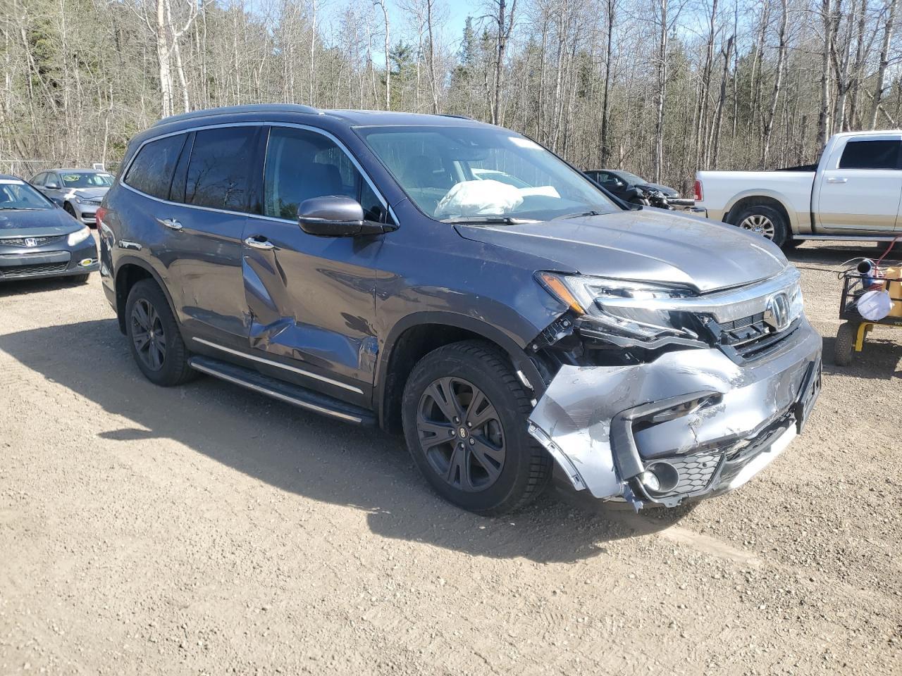 2022 Honda Pilot Touring - Image 4