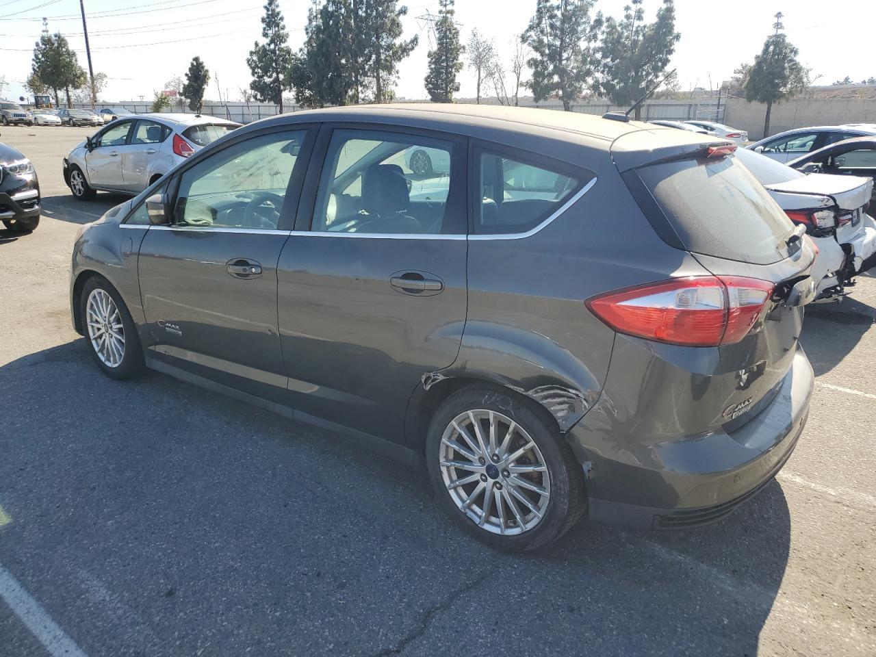 2016 Ford C-Max Premium Sel - Image 2