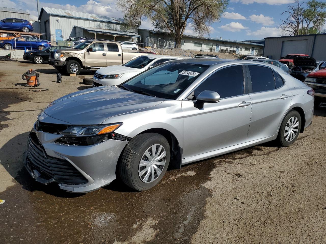 2022 Toyota Camry Le