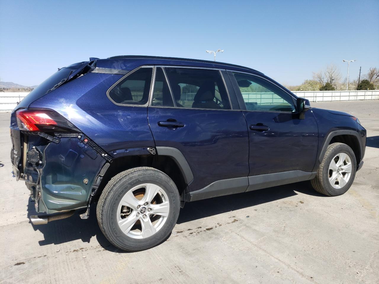 2021 Toyota Rav4 Xle - Фото 3