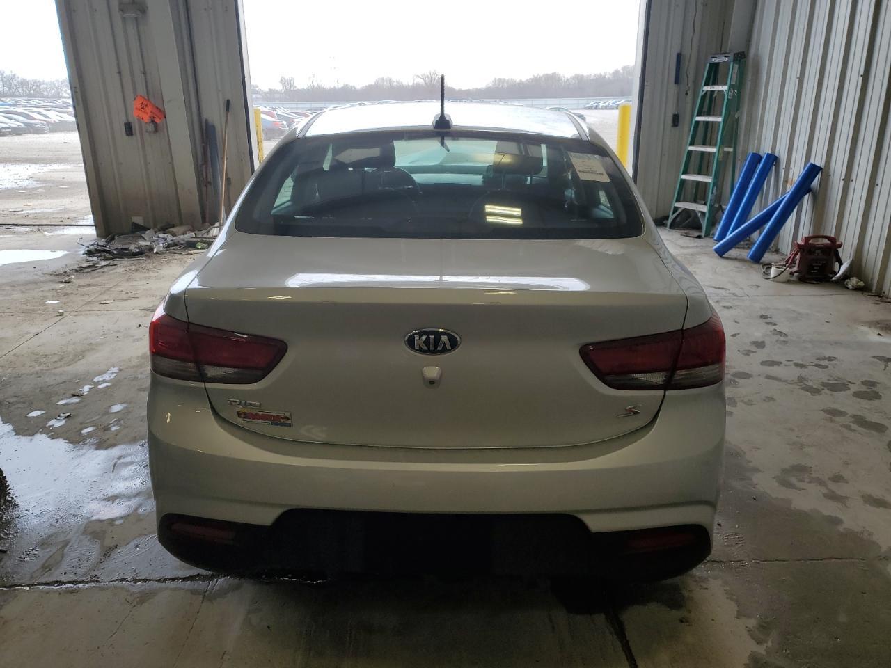 2019 Kia Rio S - Фото 6