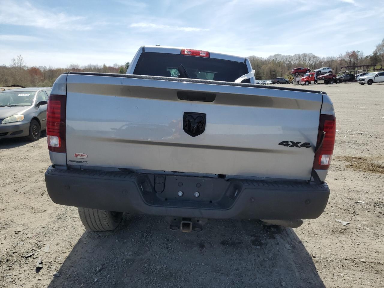 2021 Ram 1500 Classic Slt - Image 6