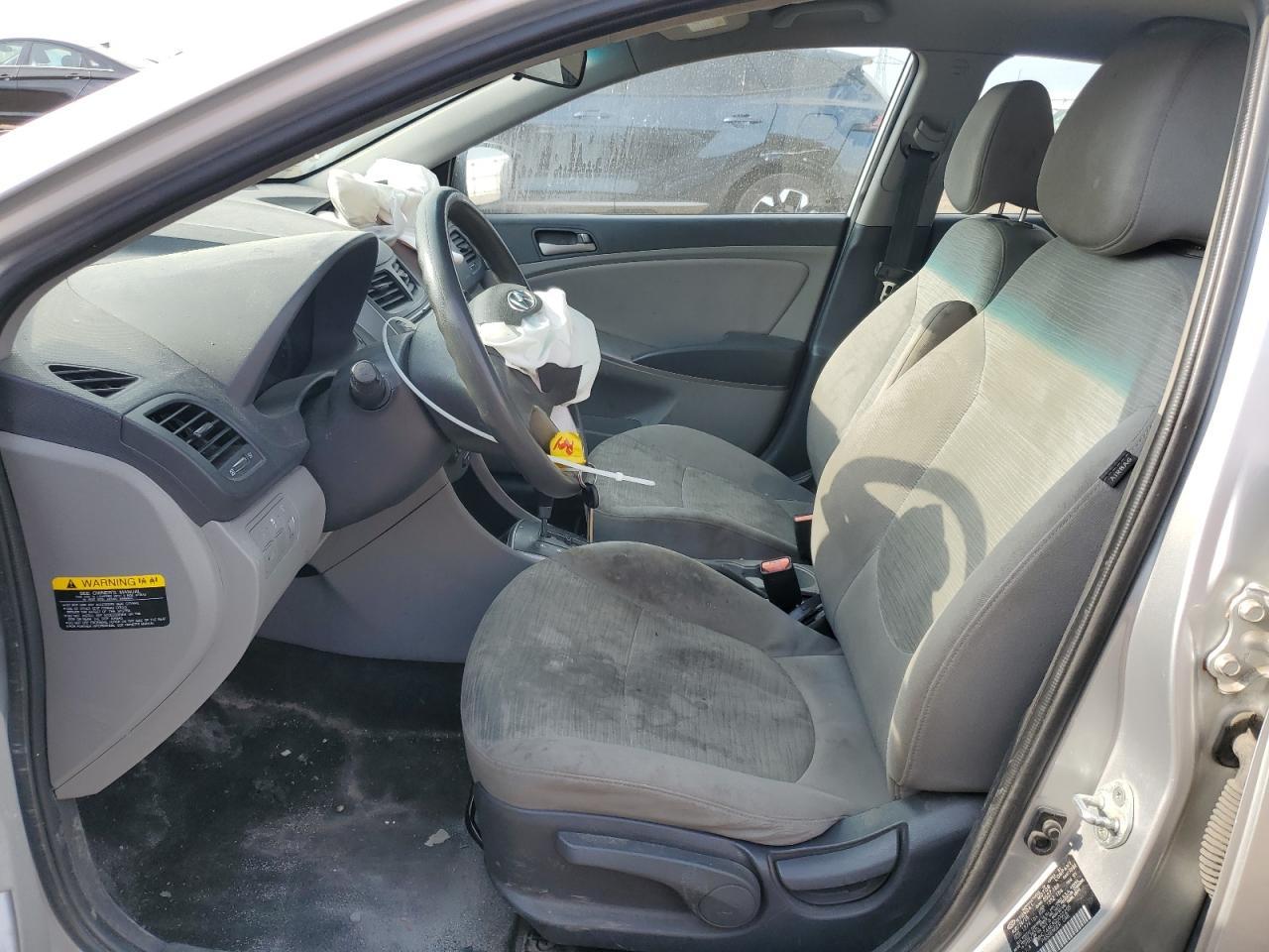 2016 Hyundai Accent Se - Фото 7