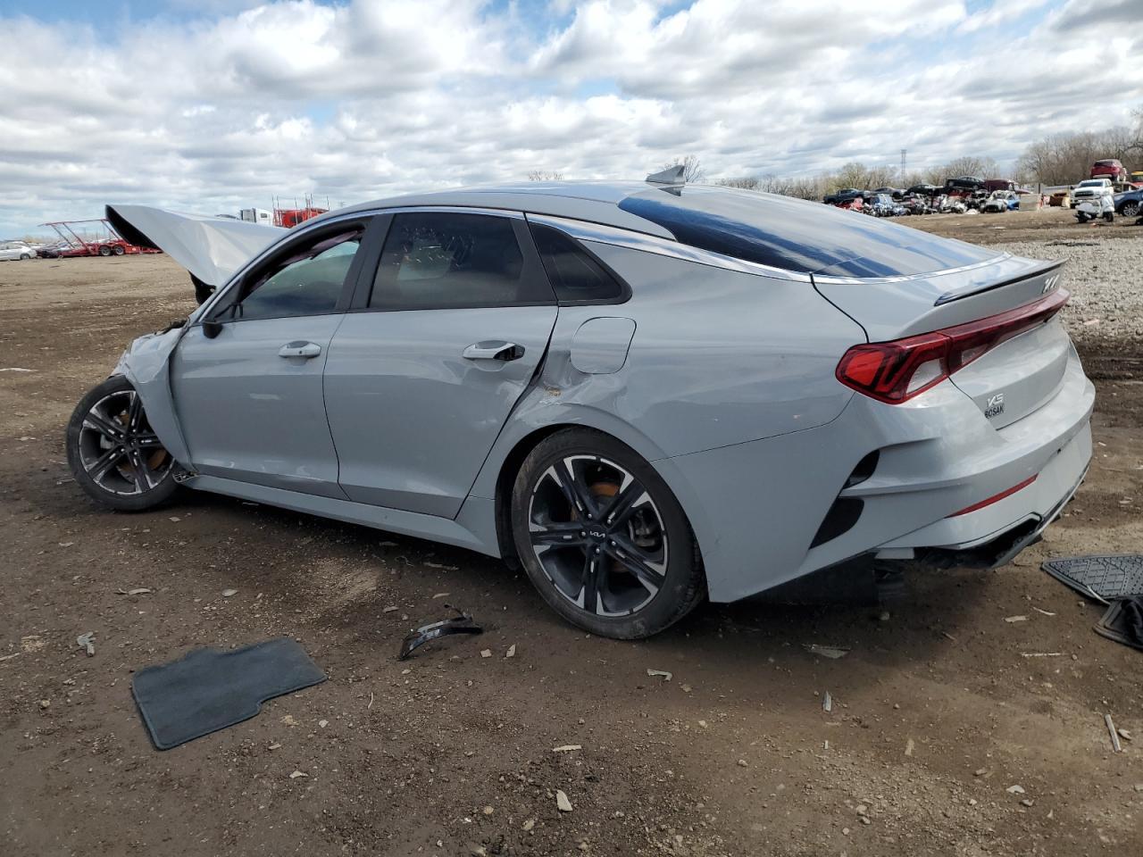 2023 Kia K5 Gt Line - Фото 2