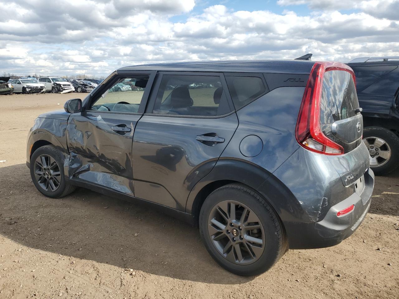 2020 Kia Soul Ex - Фото 2