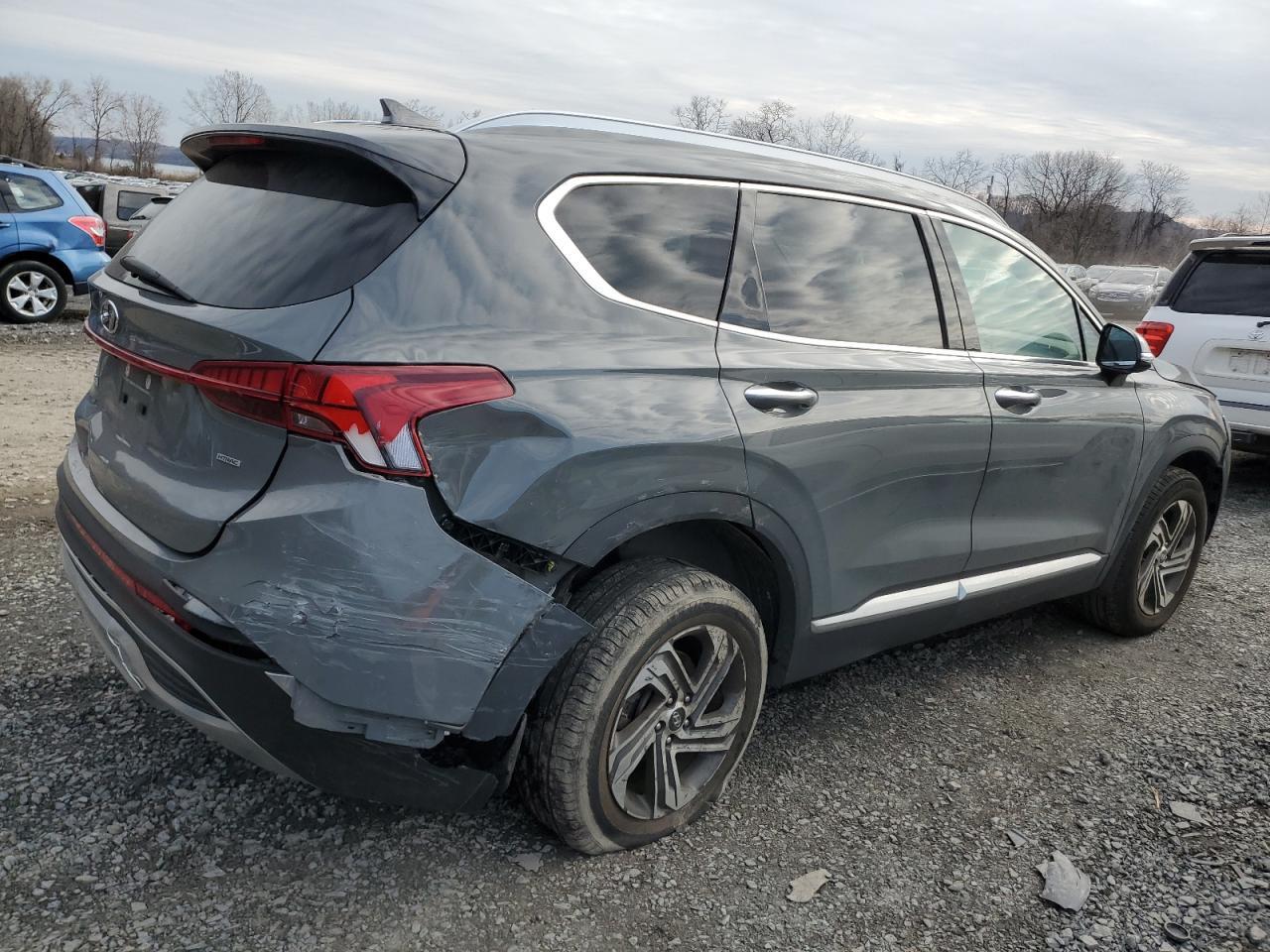 2022 Hyundai Santa Fe Sel - Image 3