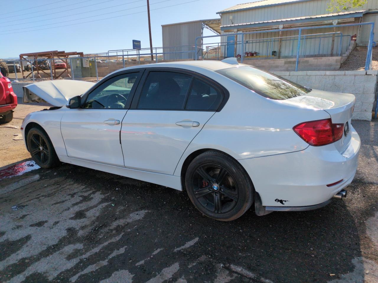 2012 BMW 328 I - Фото 2