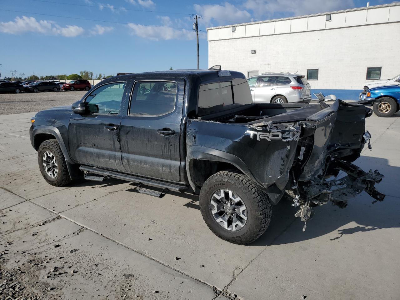 2020 Toyota Tacoma Double Cab - Image 2