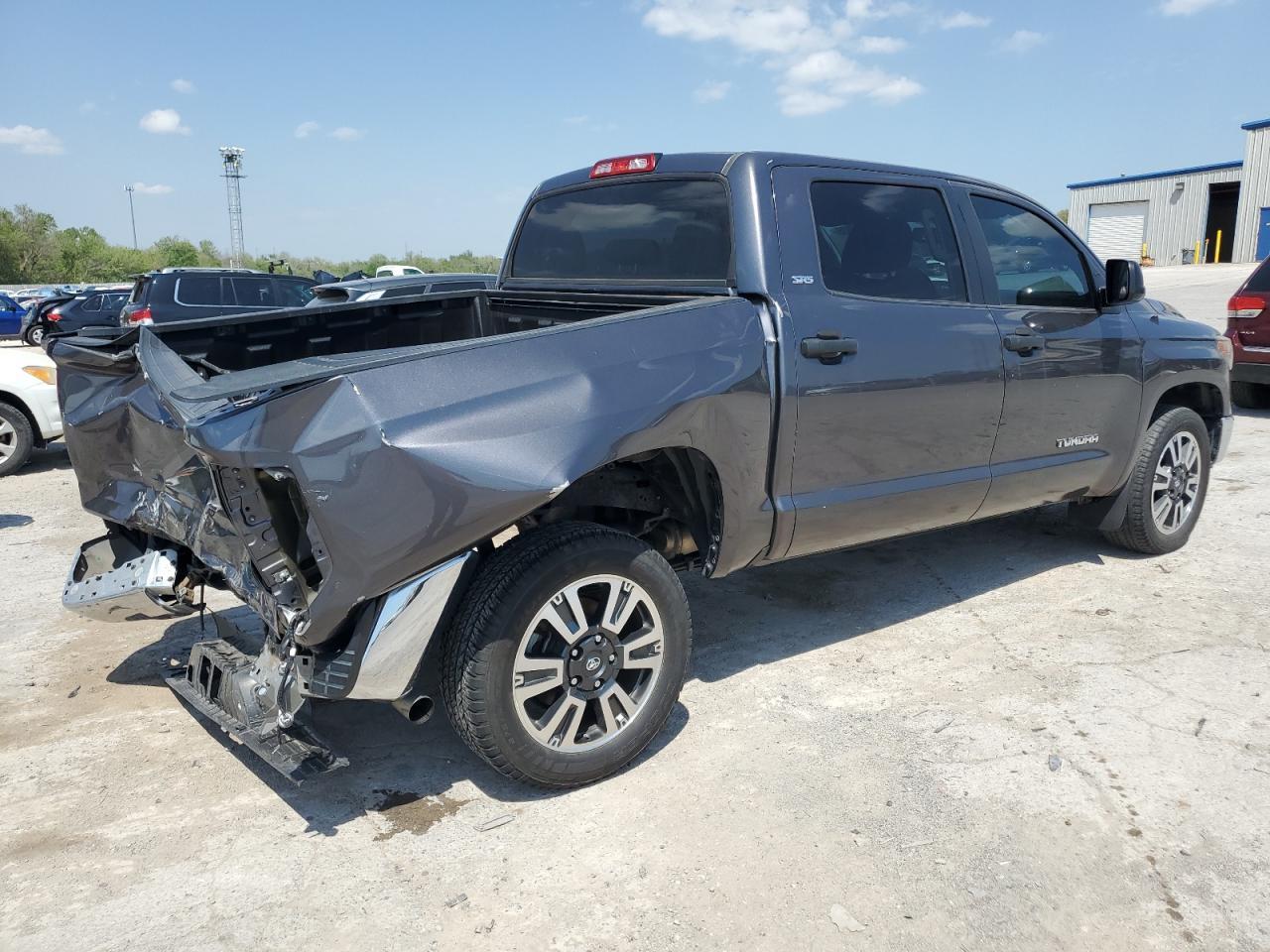 2018 Toyota Tundra Crewmax Sr5 - Фото 3