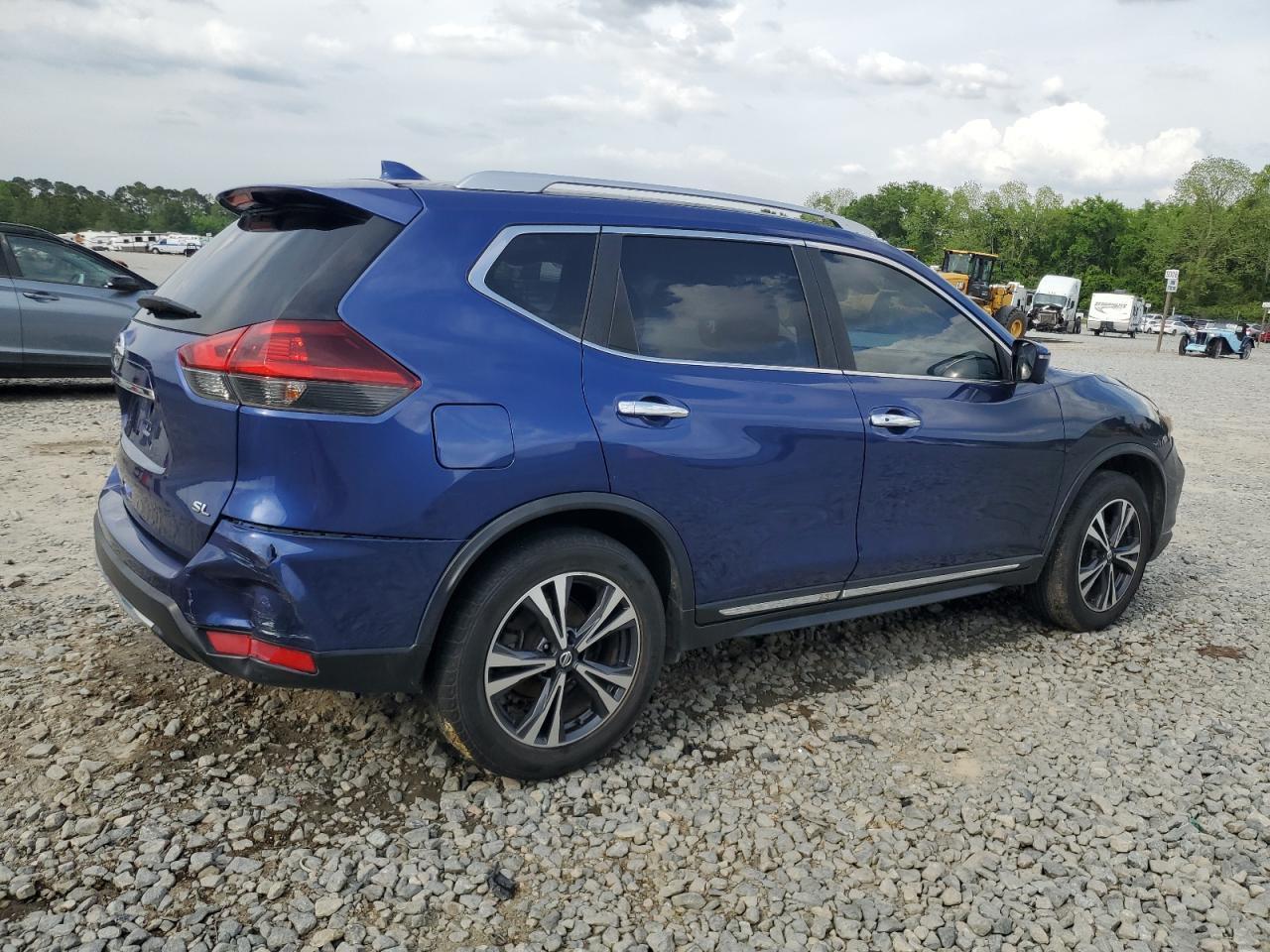 2018 Nissan Rogue S - Фото 3