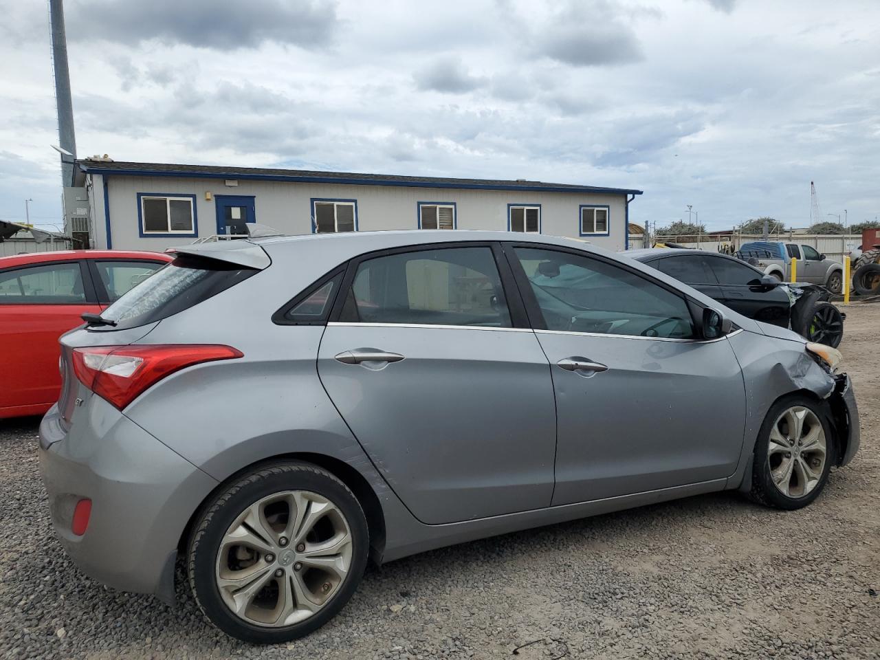 2013 Hyundai Elantra Gt - Image 3