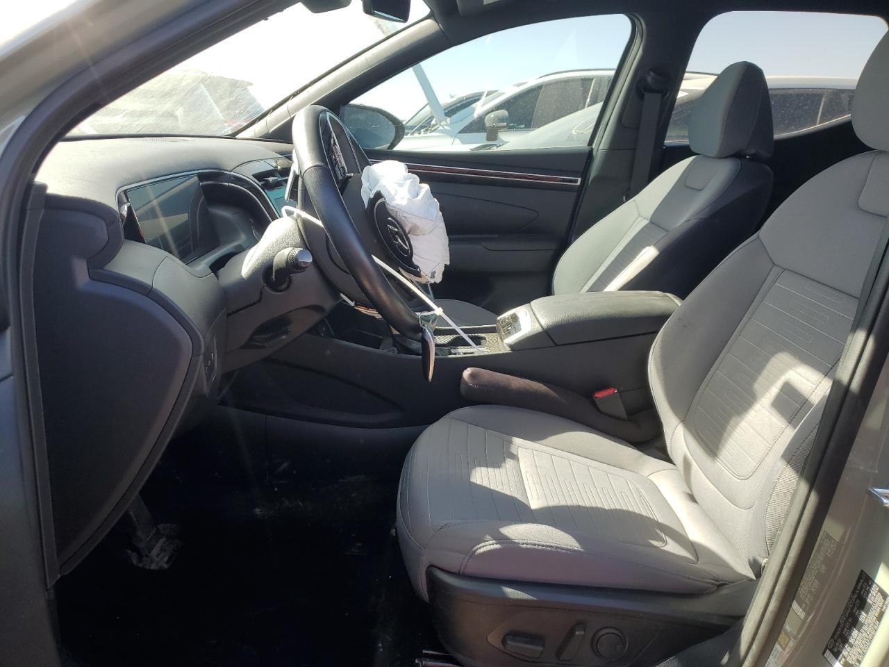 2023 Hyundai Santa Cruz Sel Premium - Image 7