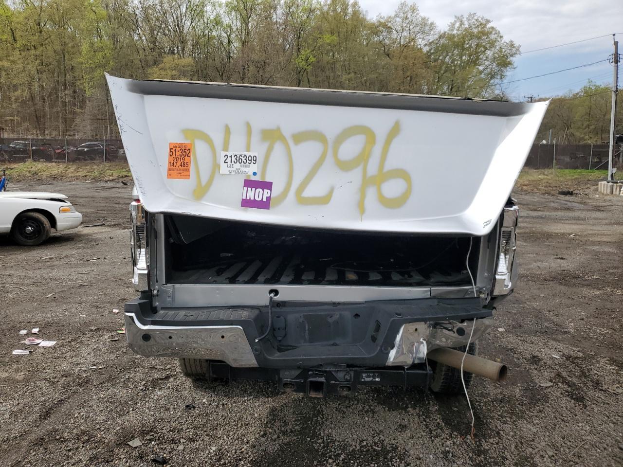 2019 Ford F350 Super Duty - Фото 6