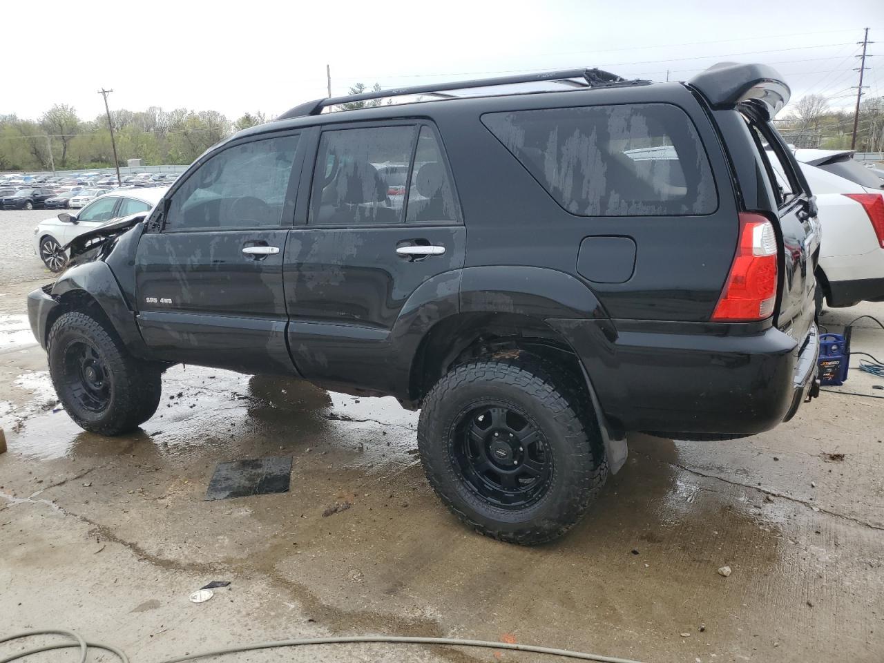2006 Toyota 4Runner Sr5 - Image 2