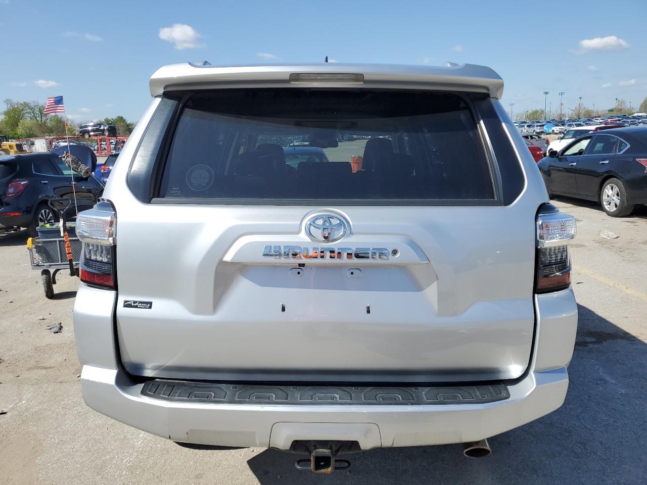 2018 Toyota 4Runner Sr5/Sr5 Premium - Фото 6