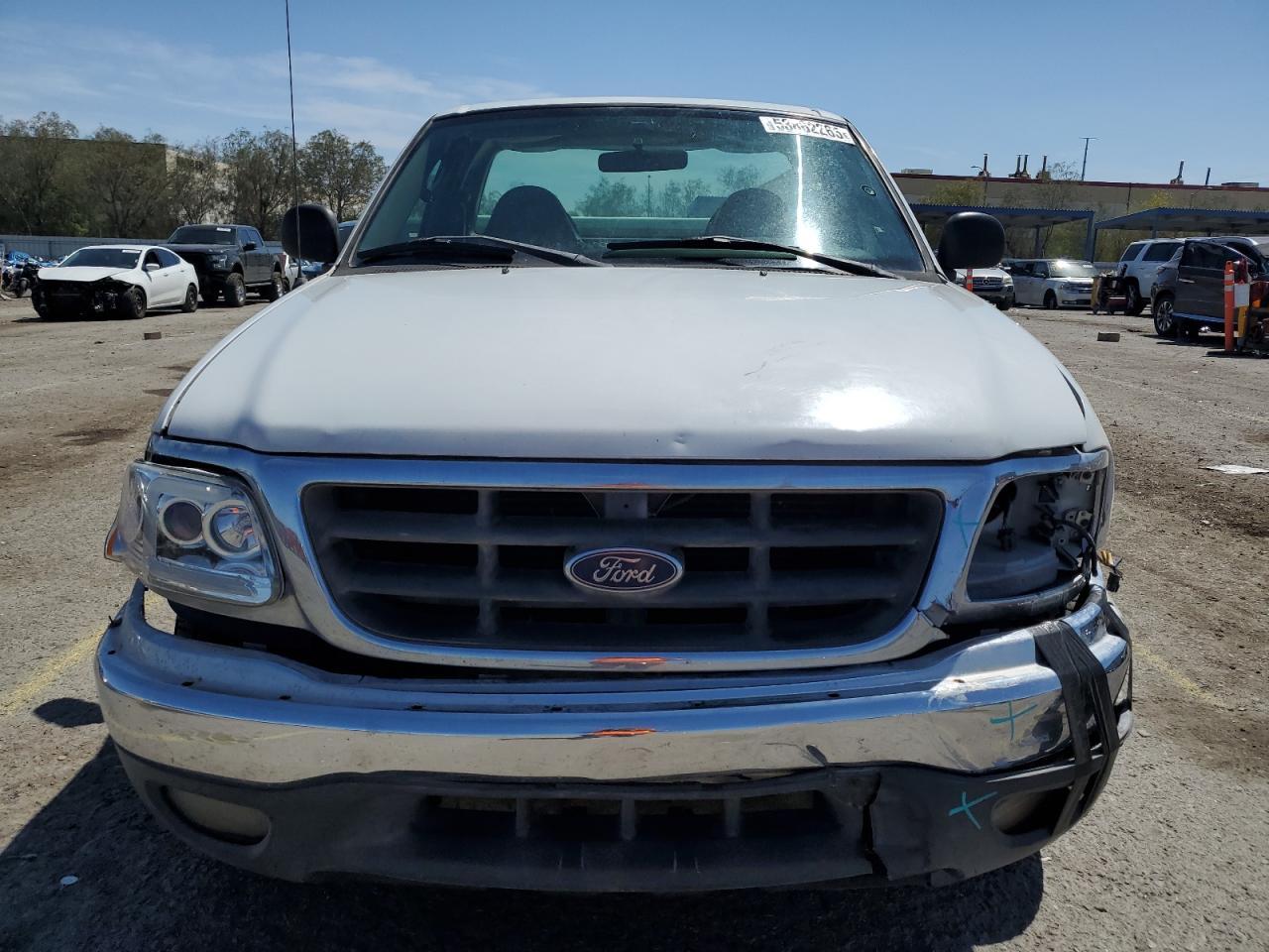 2004 Ford F-150 Heritage Classic - Image 5