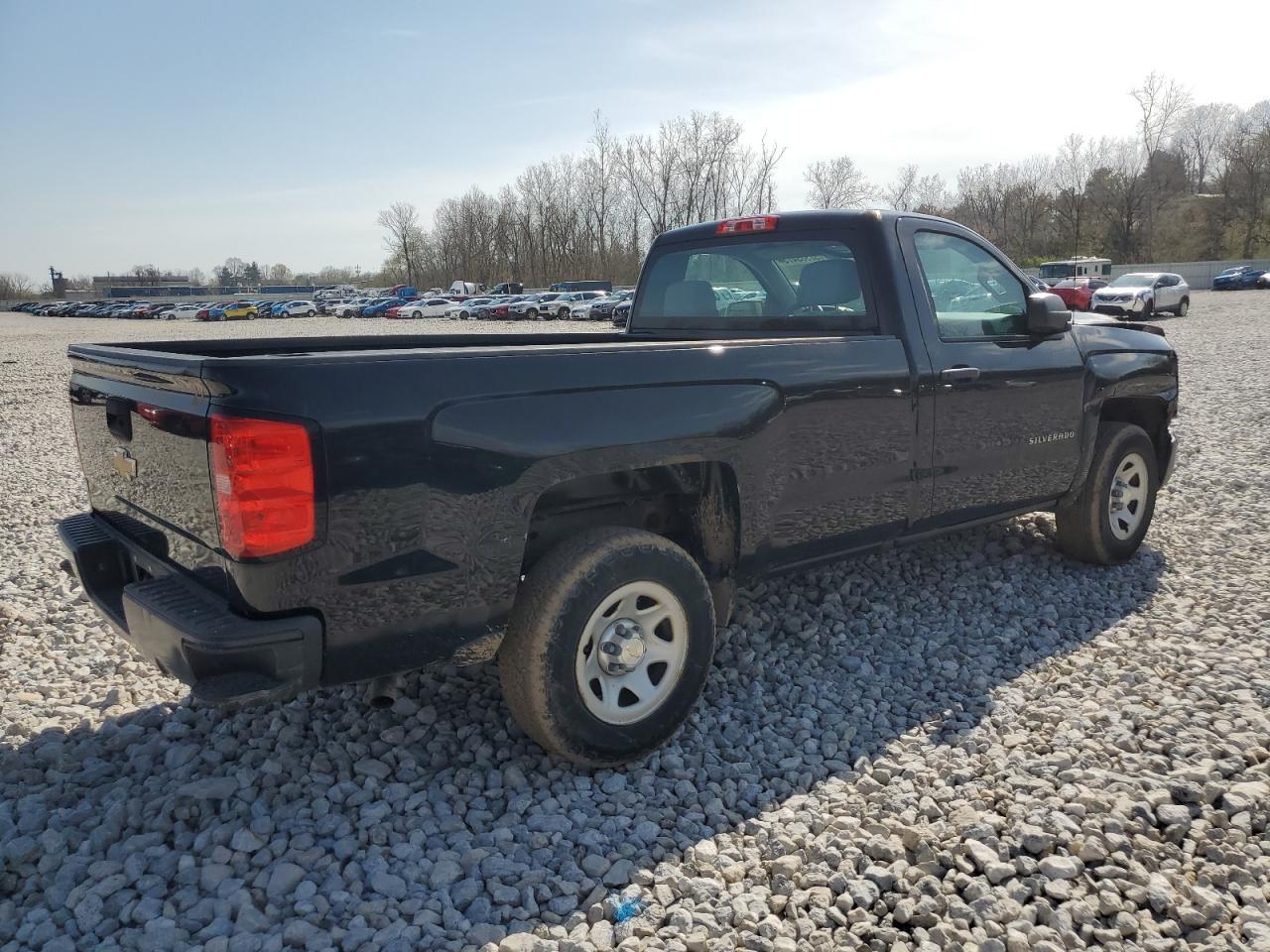 2016 Chevrolet Silverado C1500 - Image 3