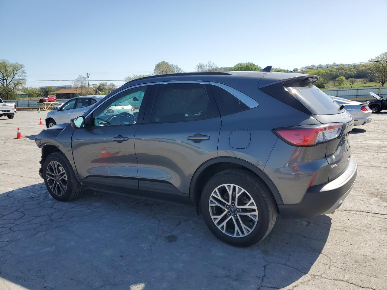 2021 Ford Escape Sel - Фото 2