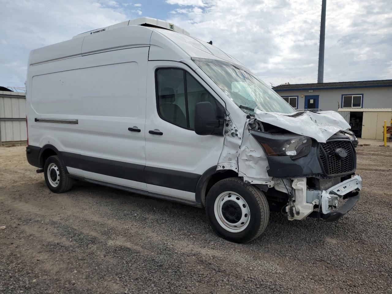 2022 Ford Transit T-250 - Фото 4