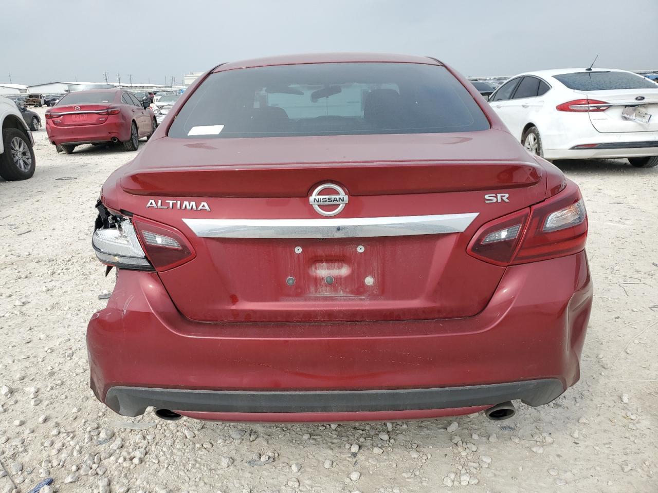 2018 Nissan Altima 2.5 - Image 6