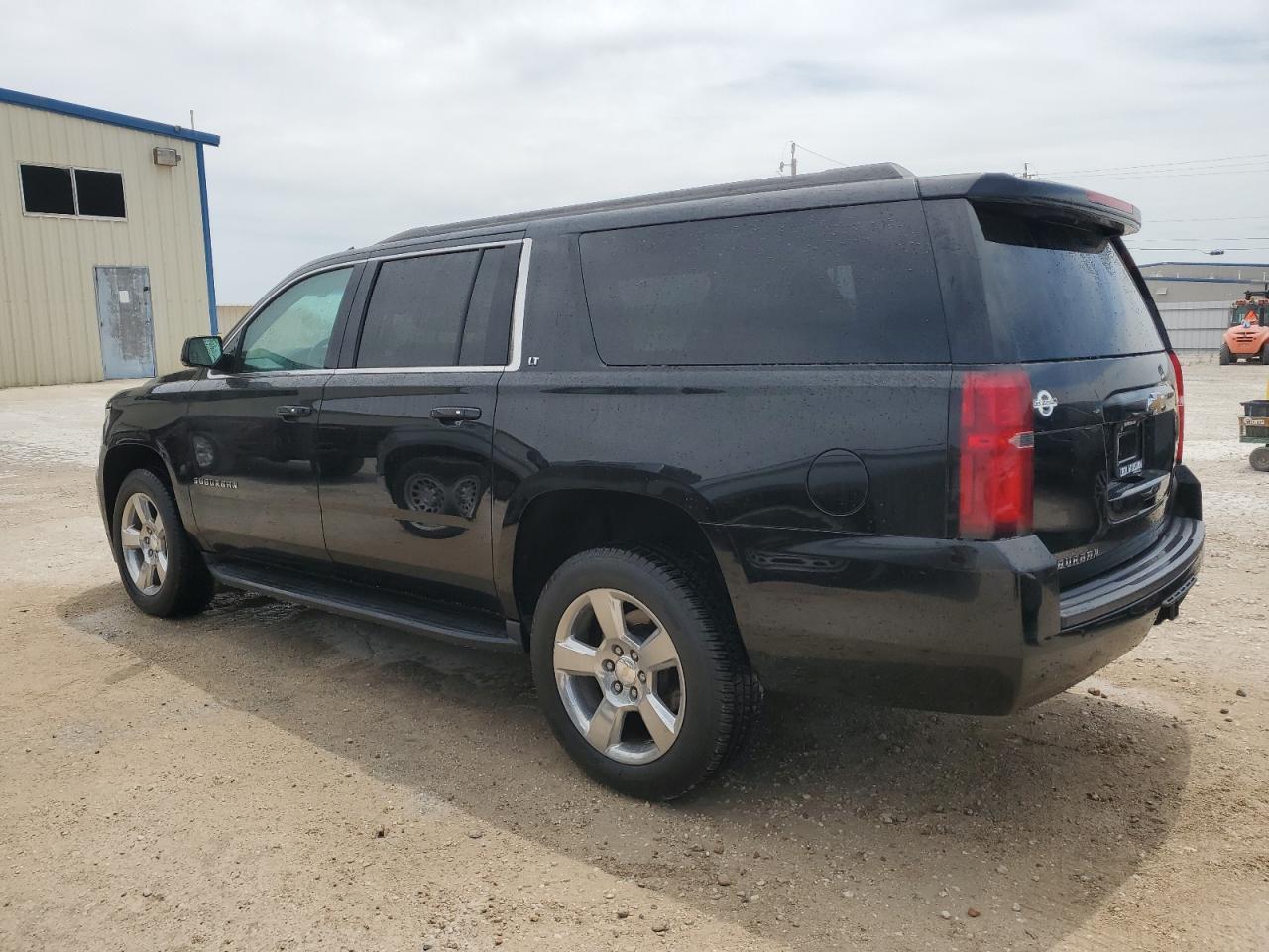 2019 Chevrolet Suburban C1500 Lt - Фото 2